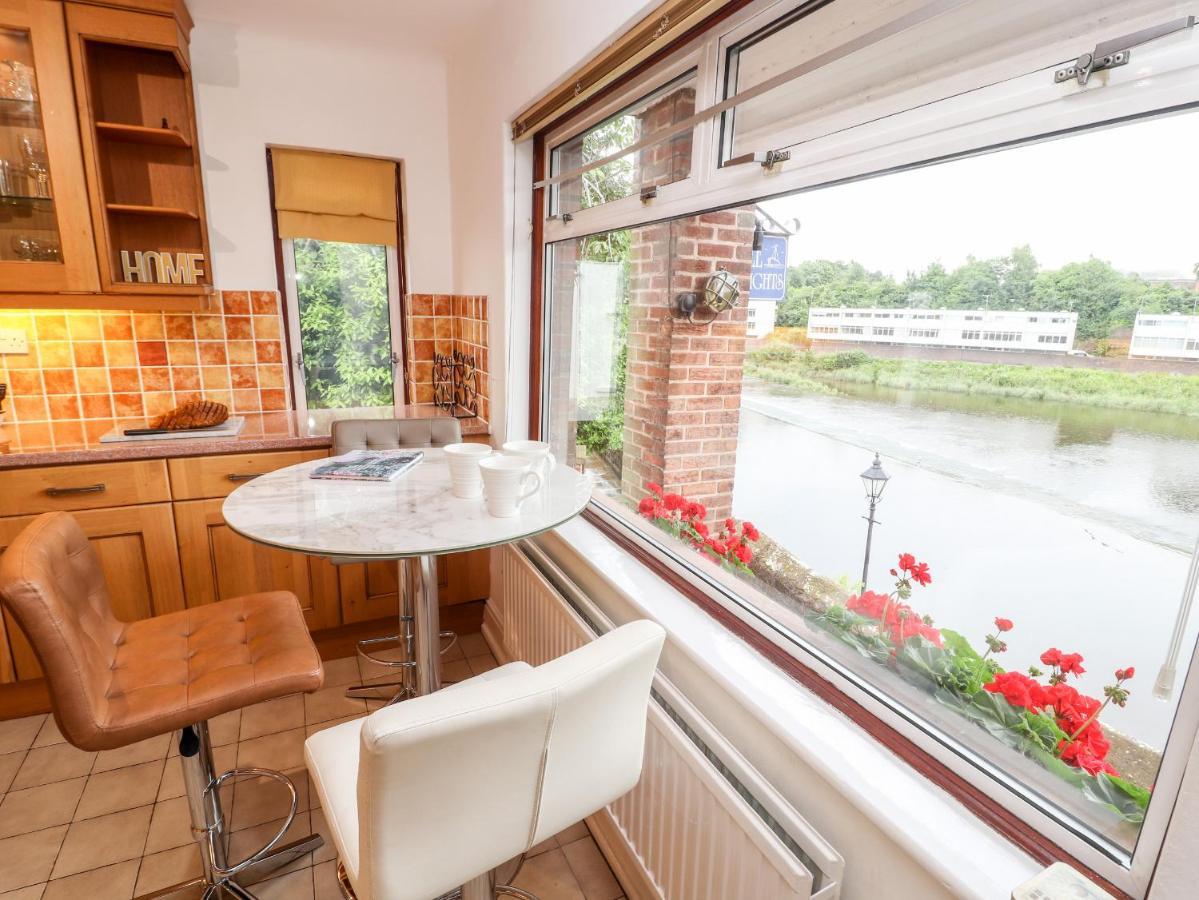 Appartement Dee Heights Penthouse à Chester Extérieur photo
